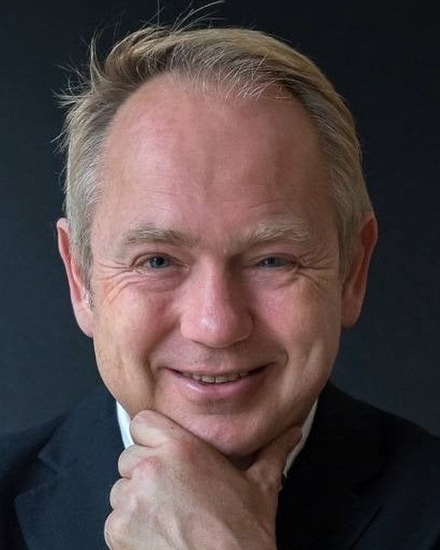 Guido Schmitz-Krummacher